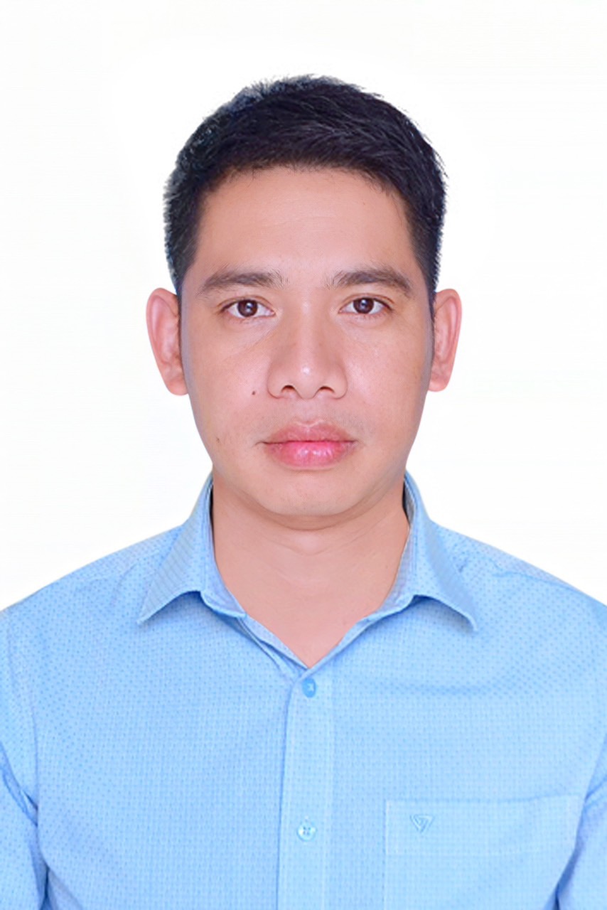 NGUYỄN ĐỨC THUẬN